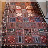 DR04. Handknotted wool rug. Approx. 4'8” x 9'5” 